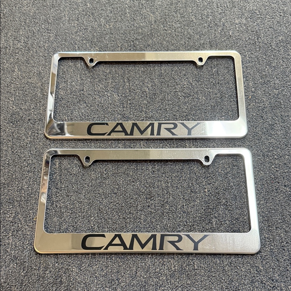 Toyota Camry Chrome Silver License Plate Frame Set